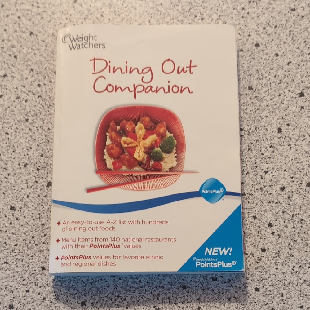 Weight Watchers Dining Out Companion 2010 Paperback Book Points Plus